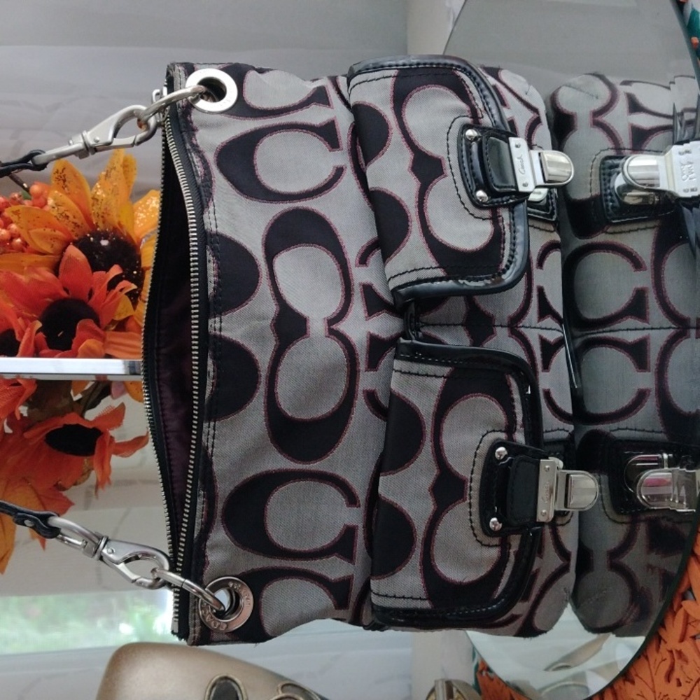 Authentic Coach canvas poppy shoulder bag.